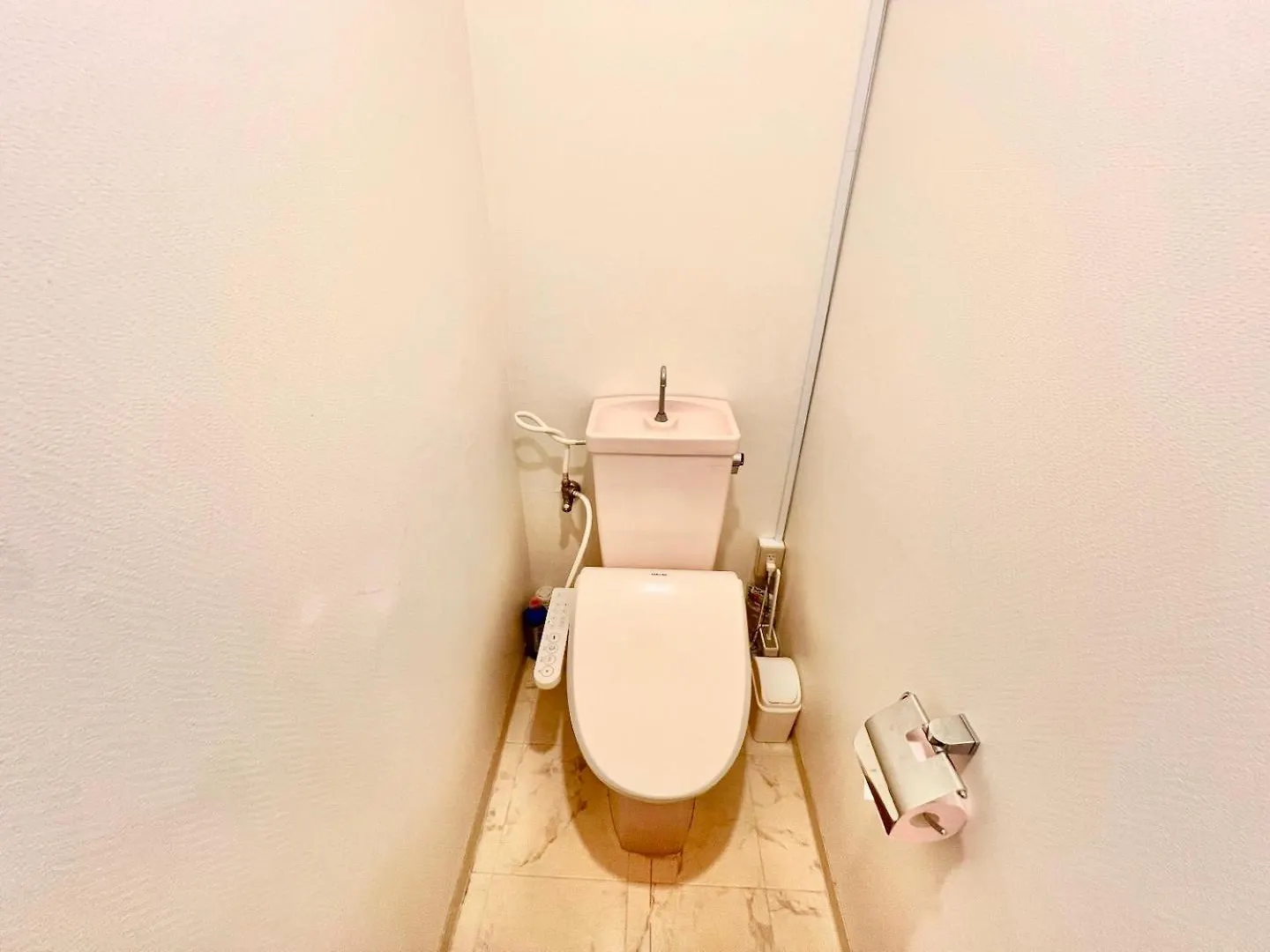 Apartmán 난바 앞 편안한 집 F403 Ósaka